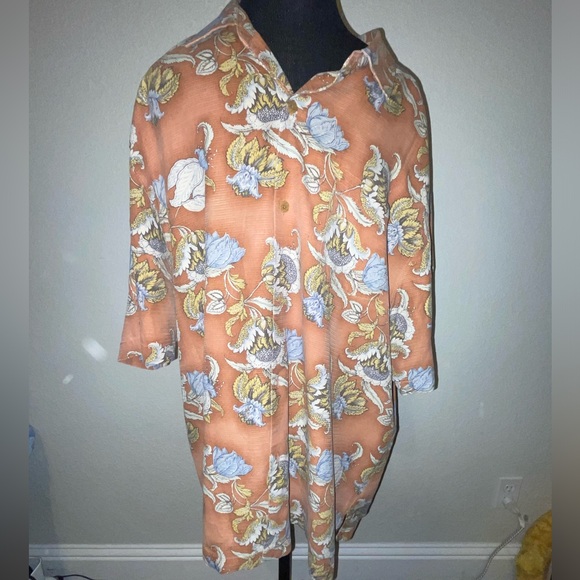 TOMMY BAHAMA Silk Hawaiian Floral Mens Casual Button Front Short Sleeve Top XL - Picture 1 of 14